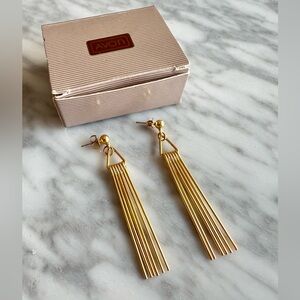 Vintage Avon Gold Windchimes Earrings